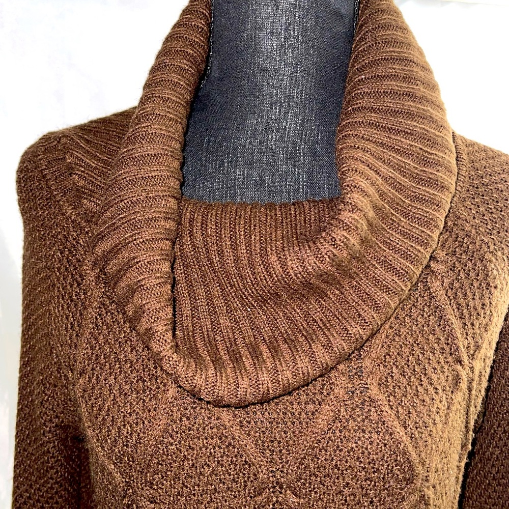 Cowl turtleneck sweater